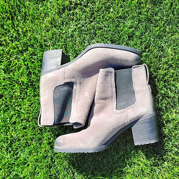 Sam Edelman Grey Suede Leather Bootie - Picture 2 of 8